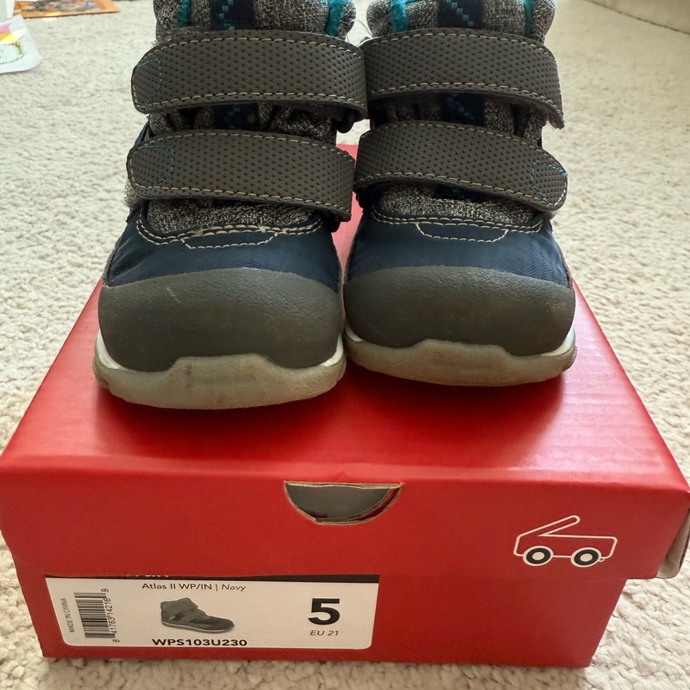 EUC See Kai Run Atlas boots size 5